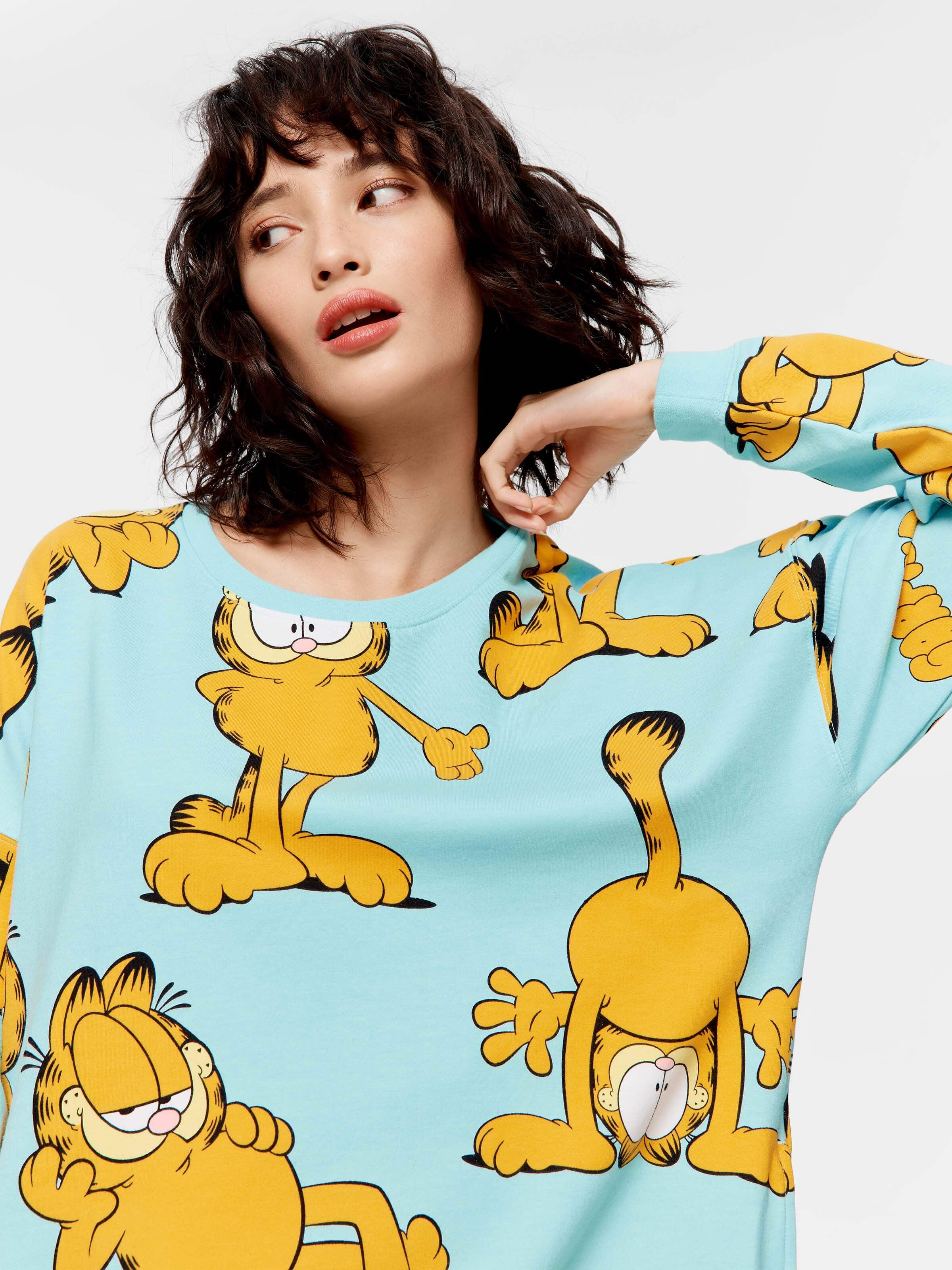 Garfield Sweater Nightdress