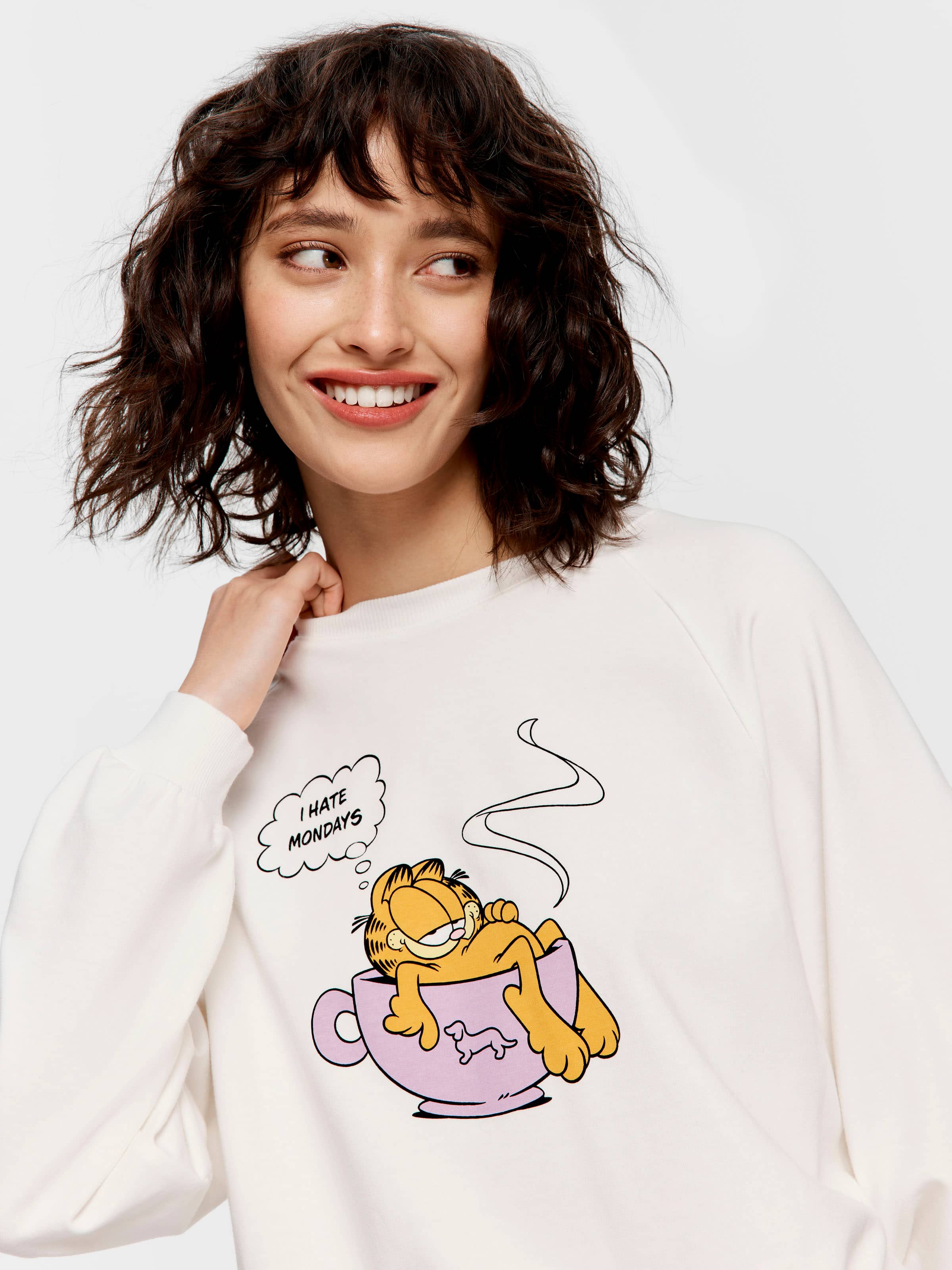 Garfield Sweater Top