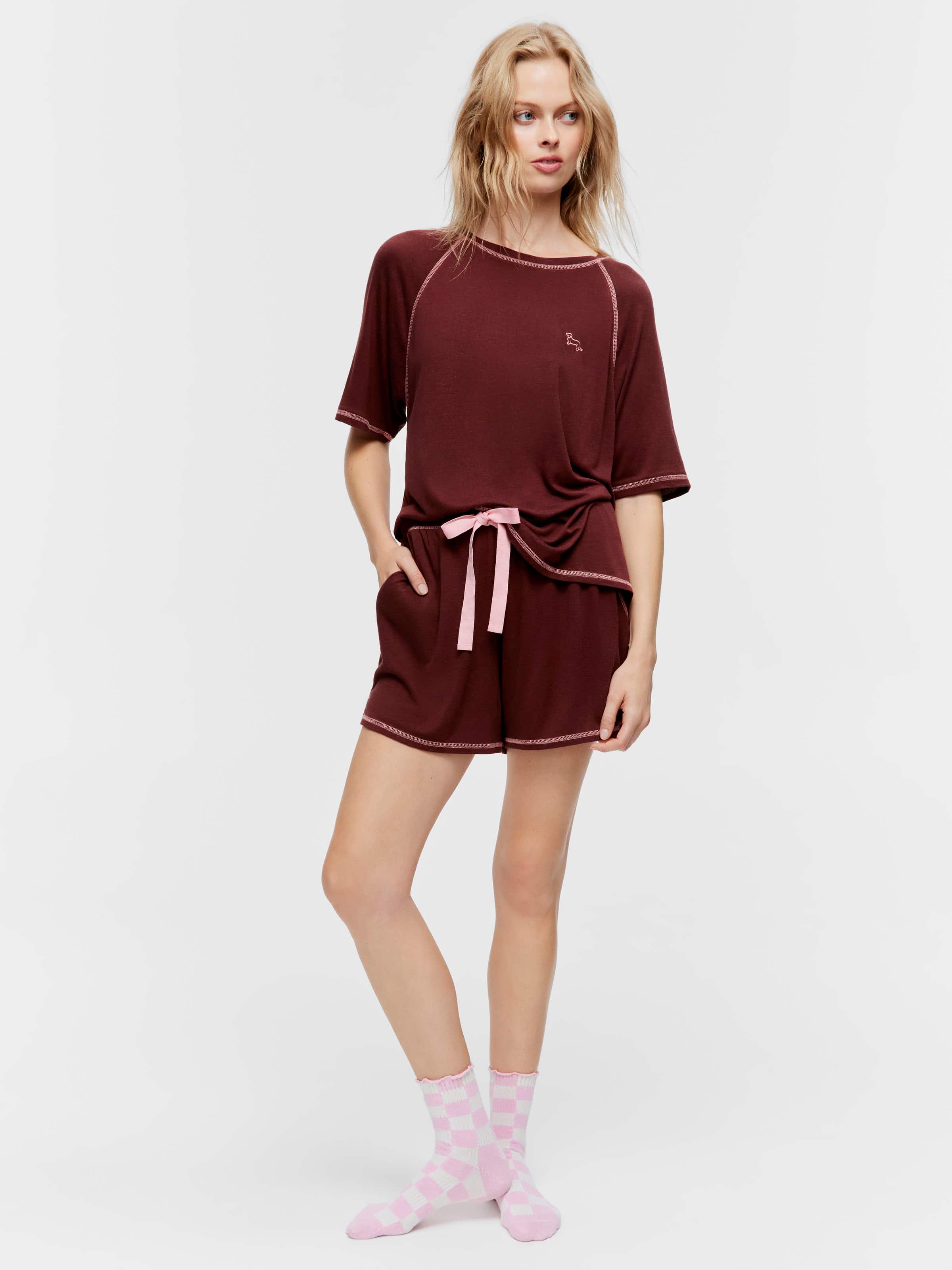 Contrast Short