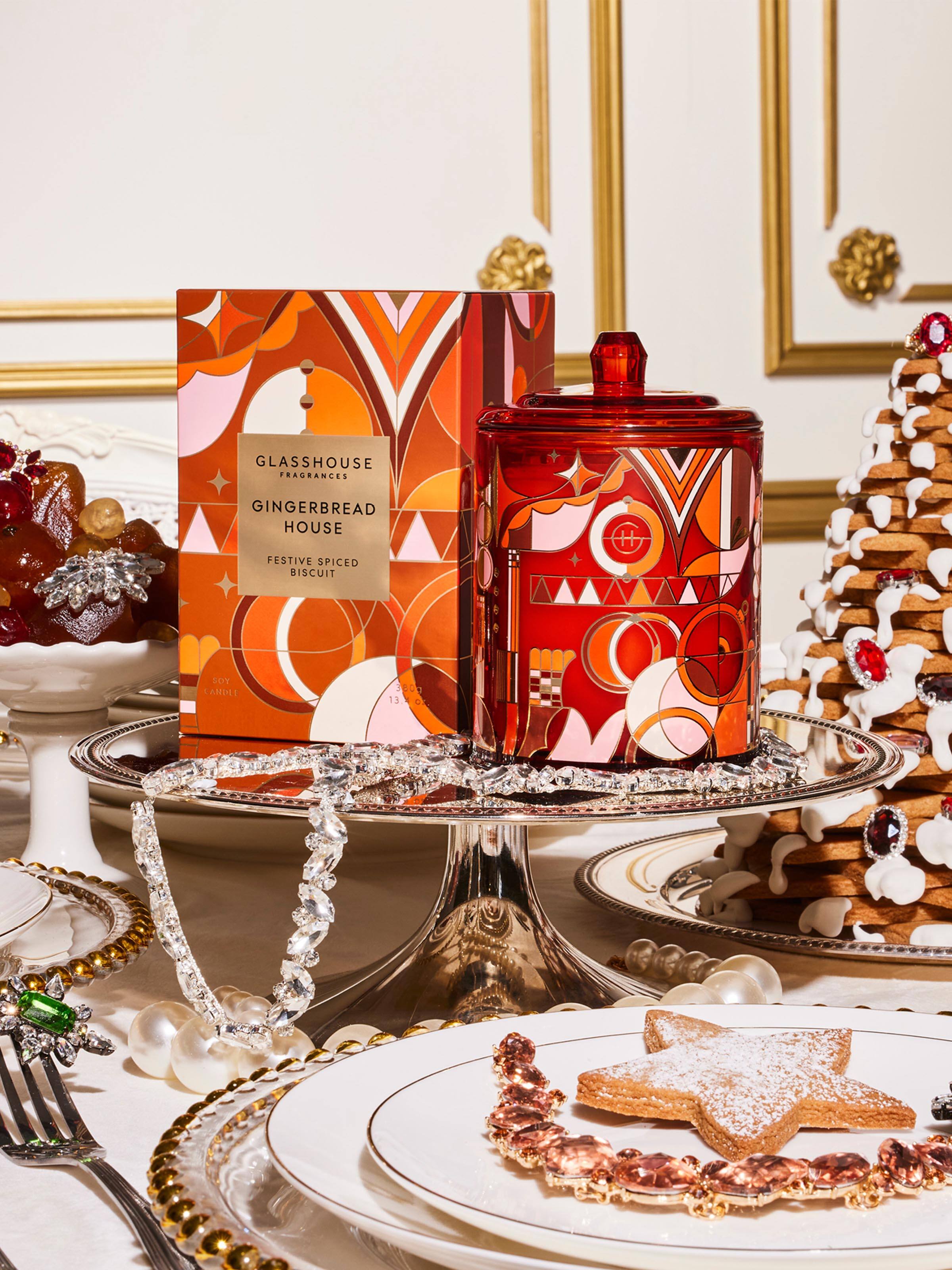 Glasshouse Fragrances Limited Edition Gingerbread House 380G Candle