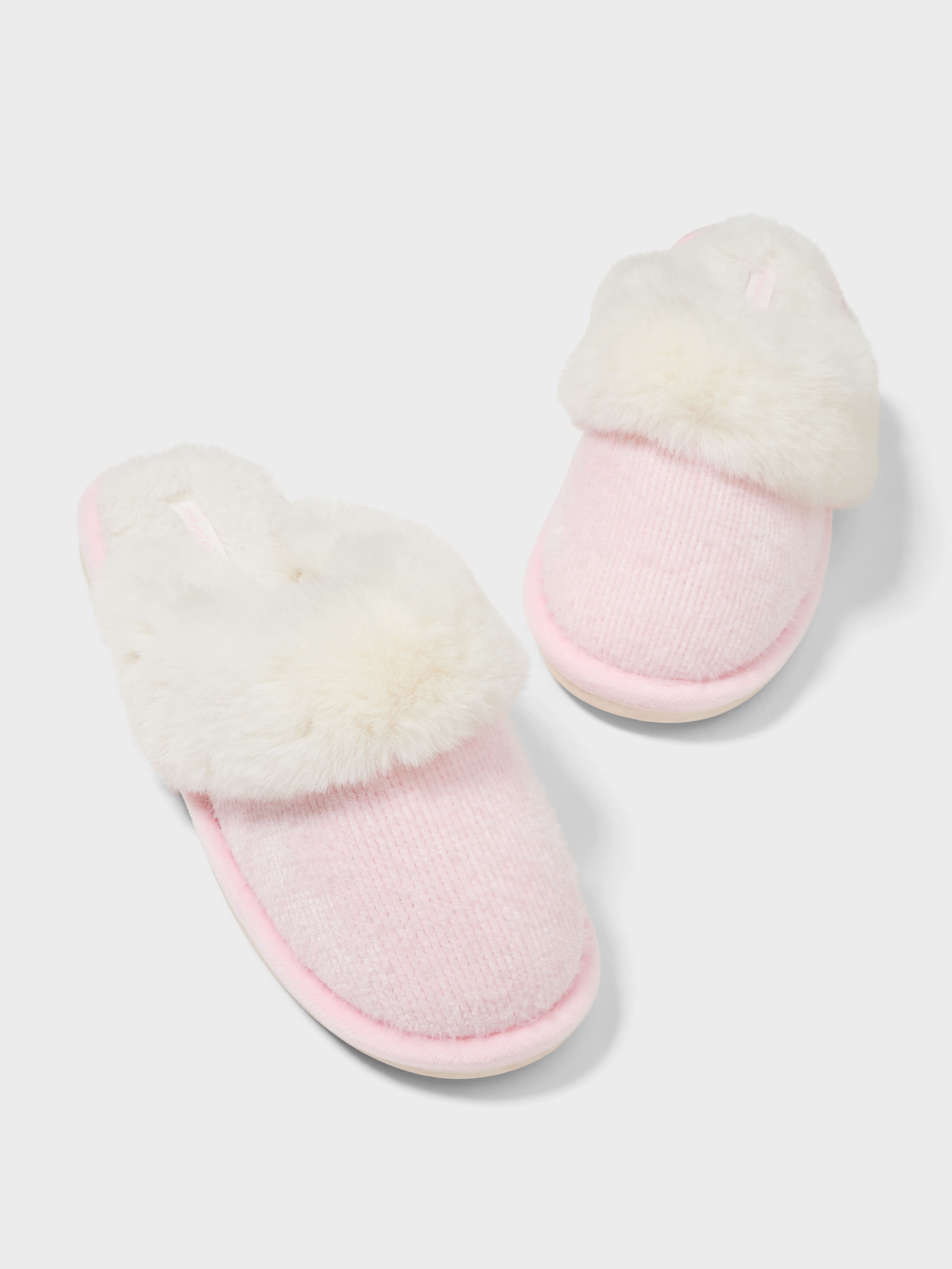 Rib Knit Scuff