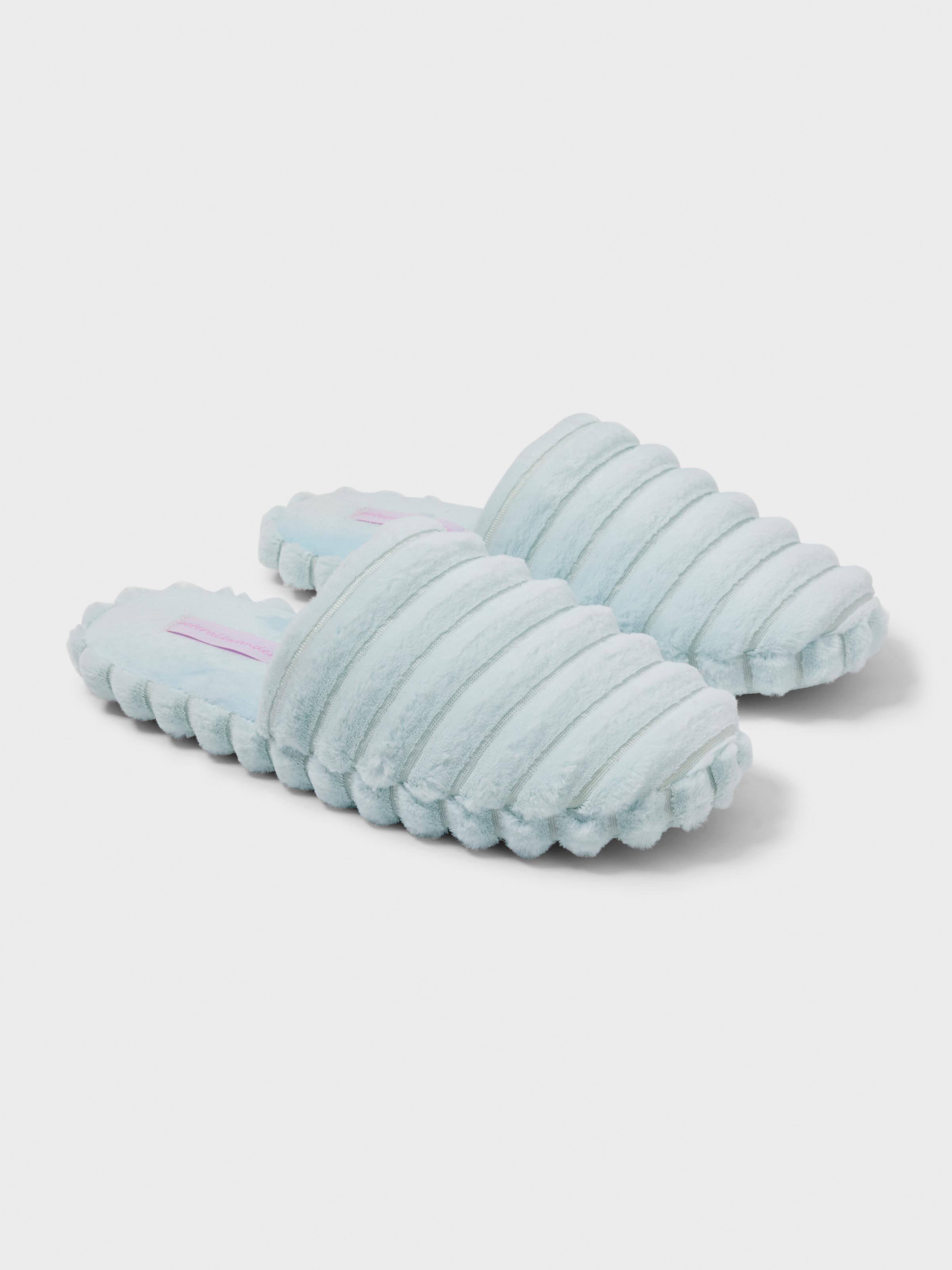 Fluffy Rippled Slipper