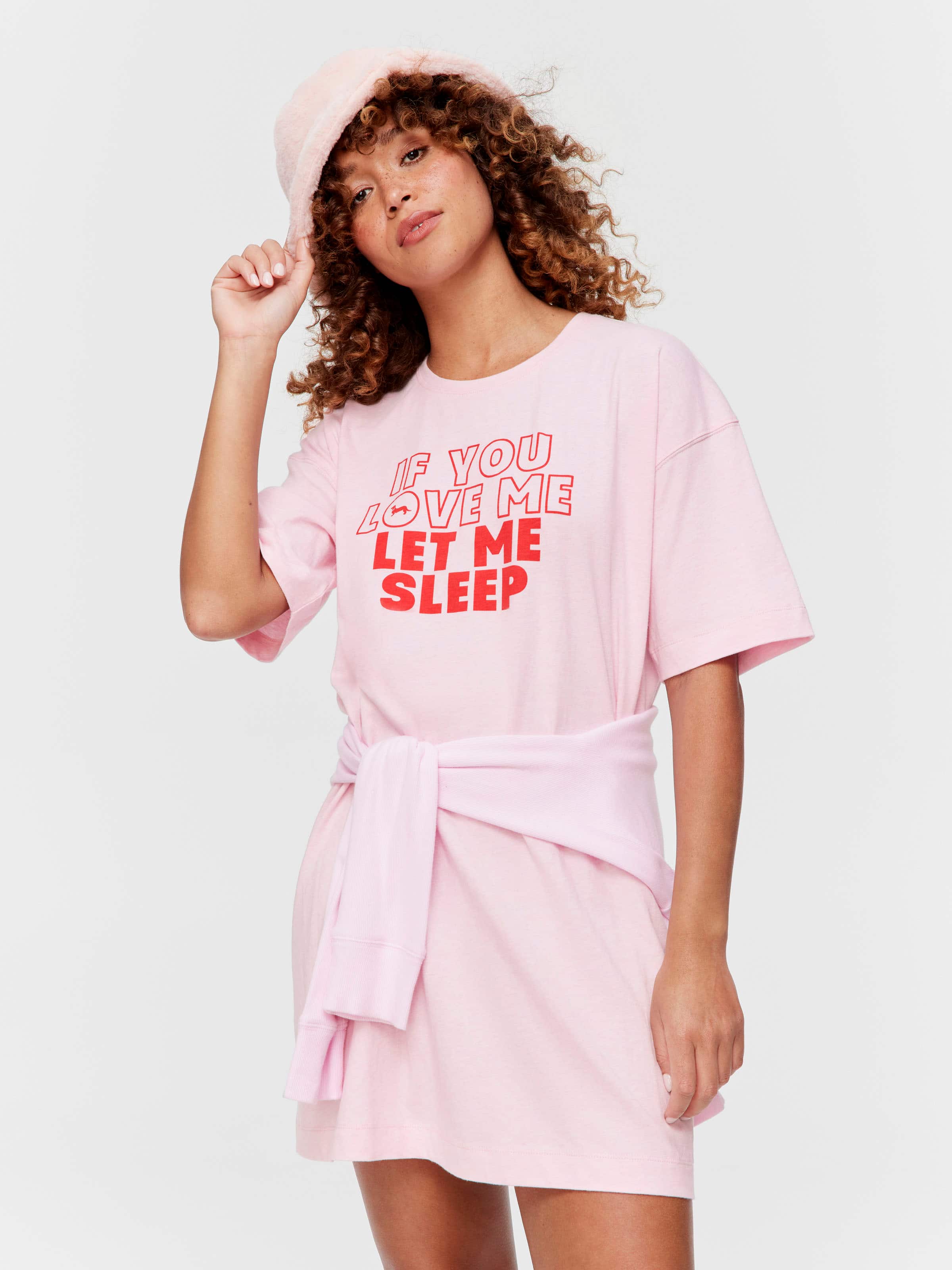 Love Me Sleep Tee