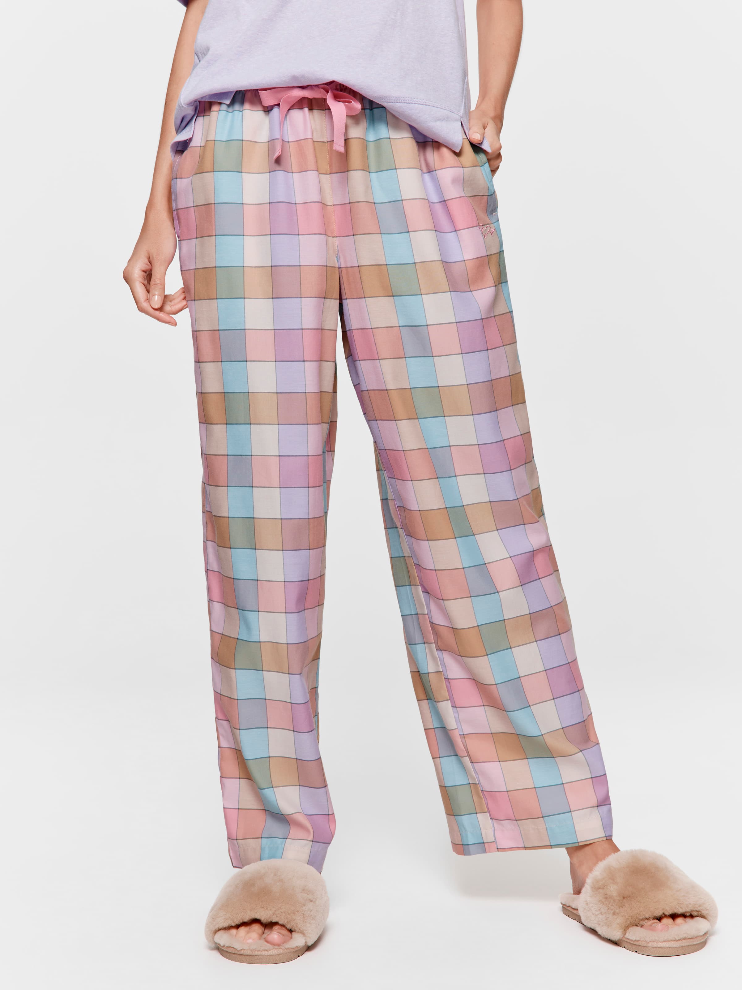 Pink Bold Check Bottom