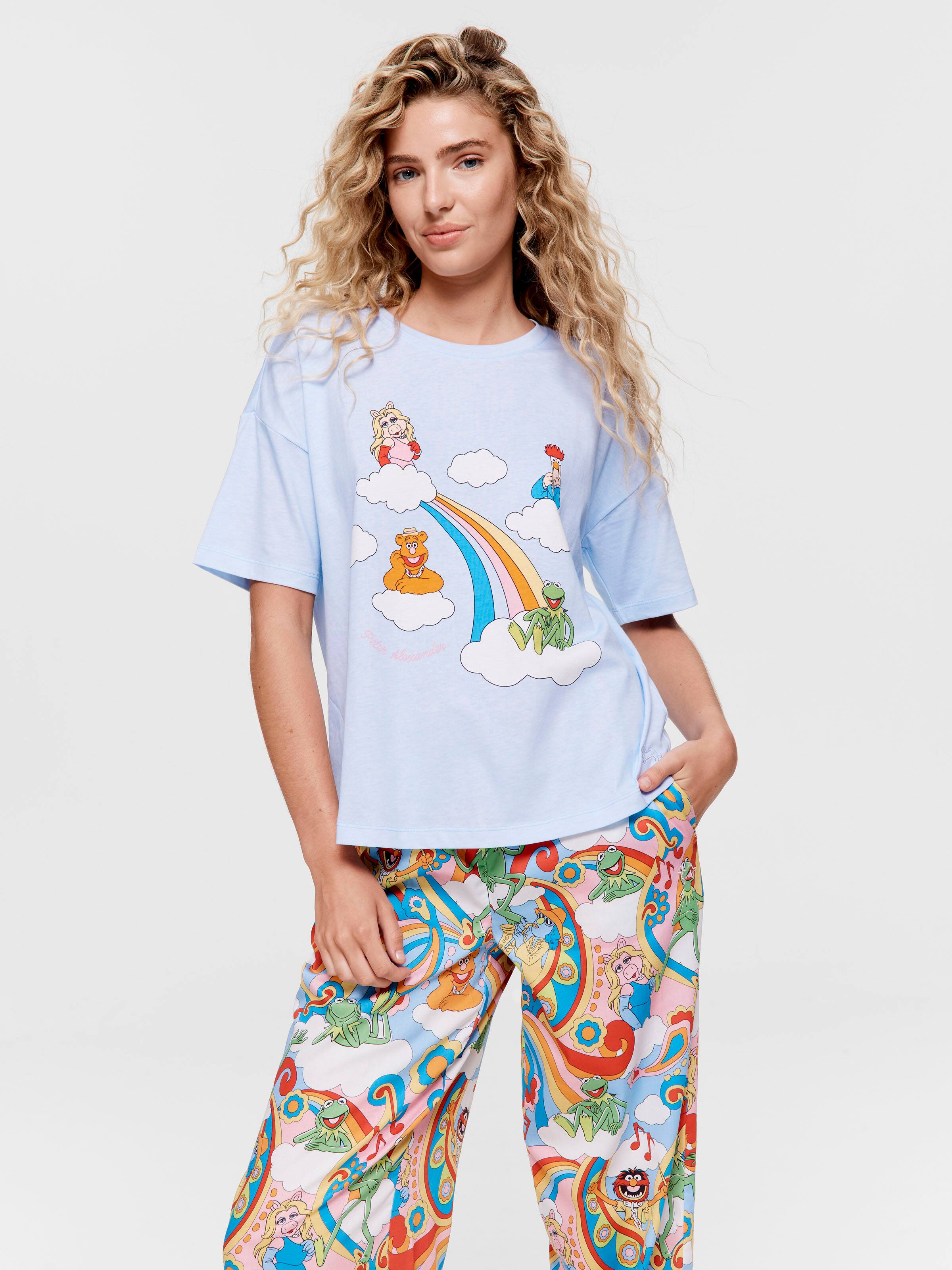 The Muppets Rainbow Character Tshirt