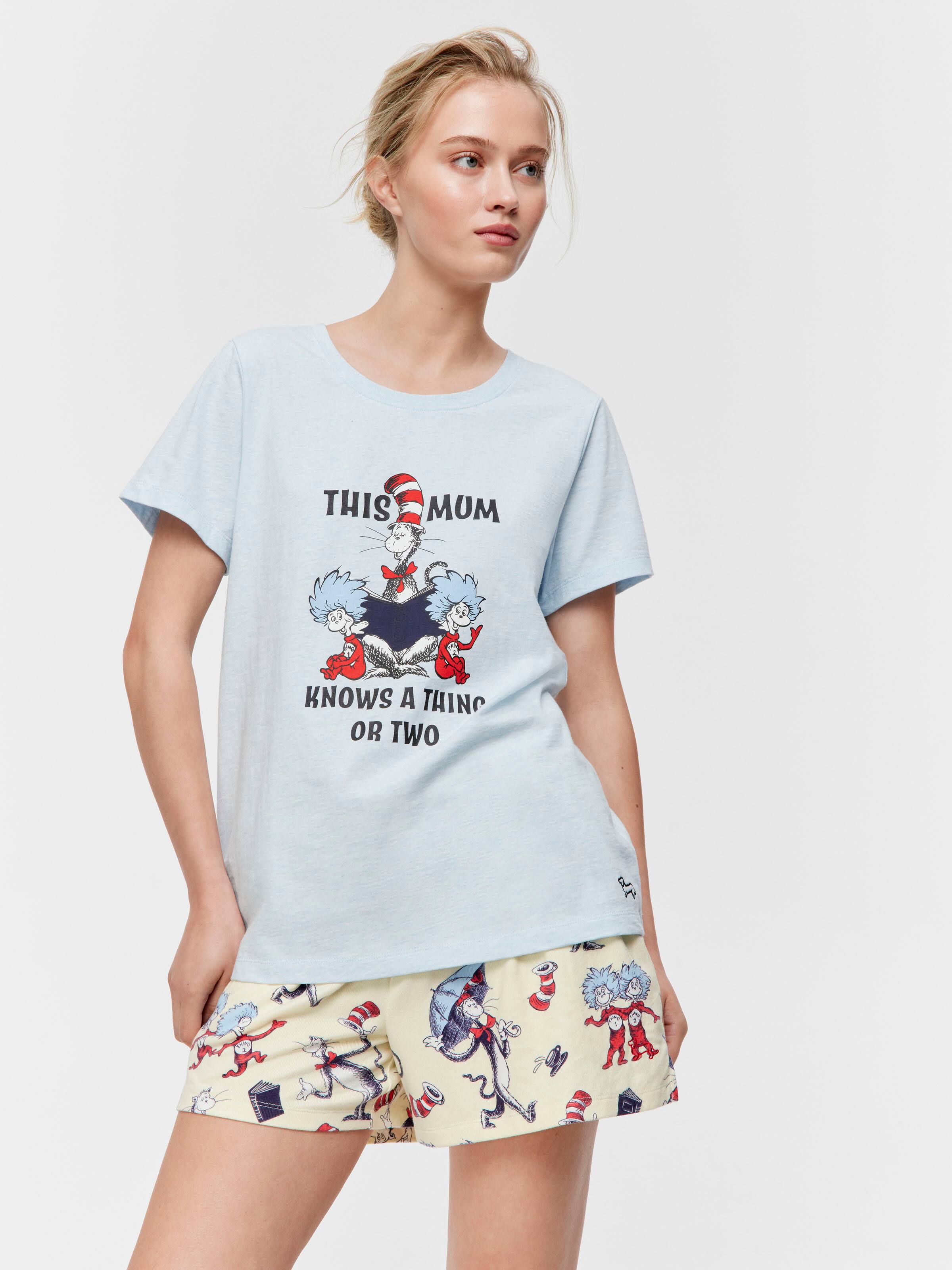 Dr Seuss Mum Knows A Thing Or Two 100% Cotton Tshirt